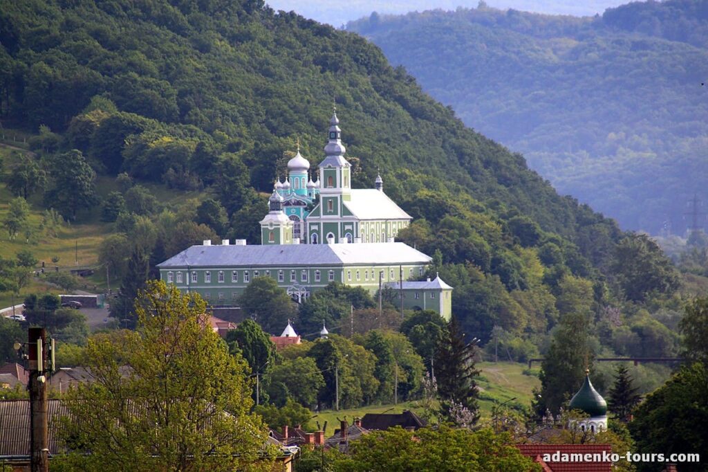 Успенська церква Мукачева