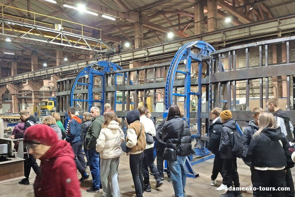 дитяча екскурсія Долина драконів